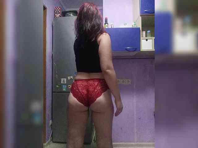 Horny-Lina webcam