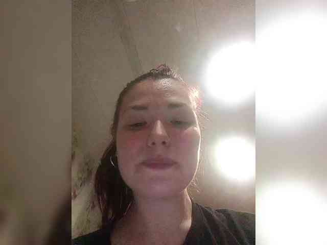 Horny-Lina webcam