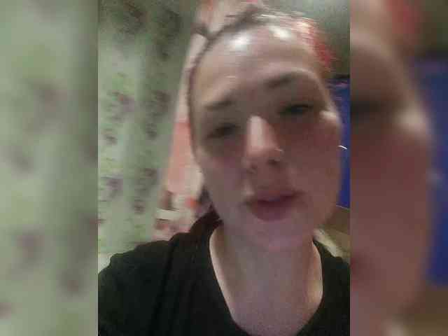 Horny-Lina webcam