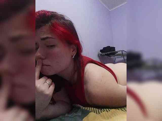 Horny-Lina