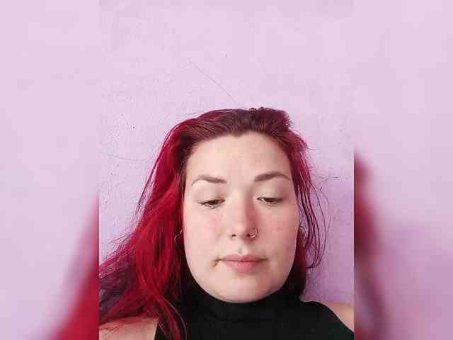 Horny-Lina webcam