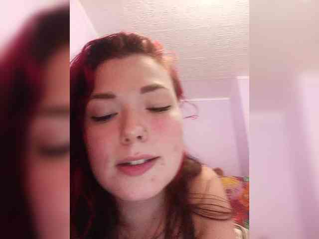 Horny-Lina webcam