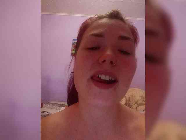 Horny-Lina webcam