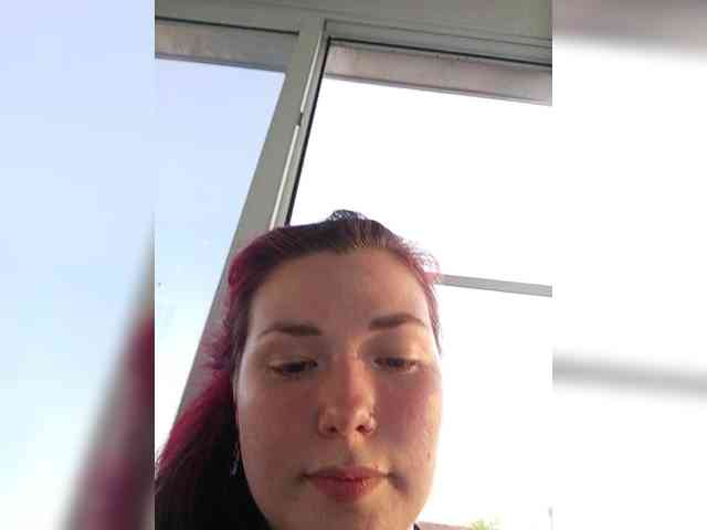 Horny-Lina webcam