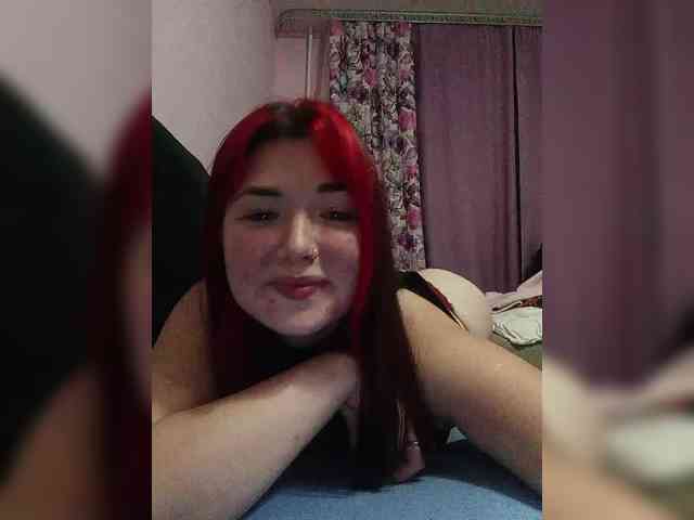 Horny-Lina webcam