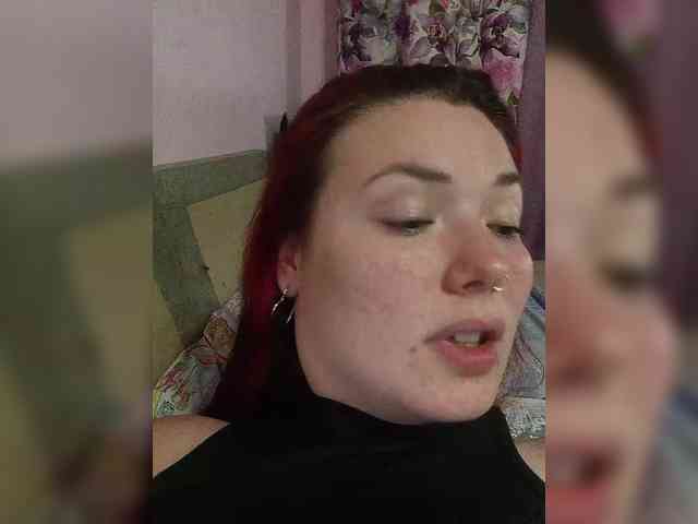 Horny-Lina webcam
