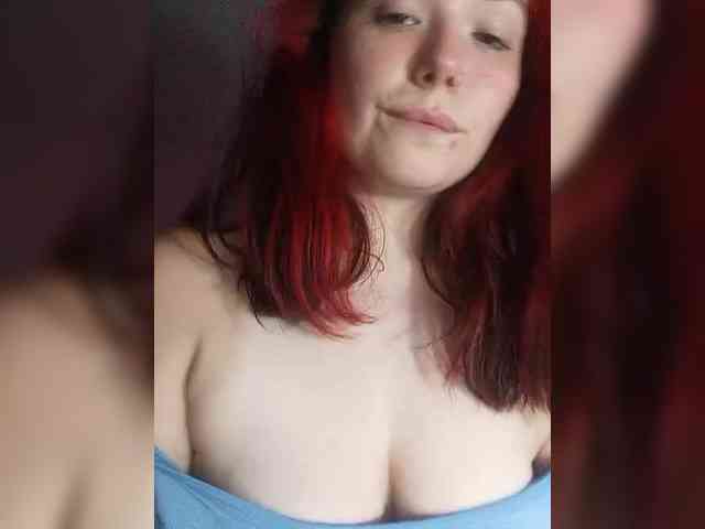 Horny-Lina webcam