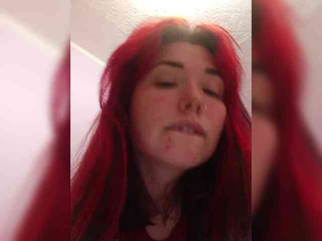 Horny-Lina