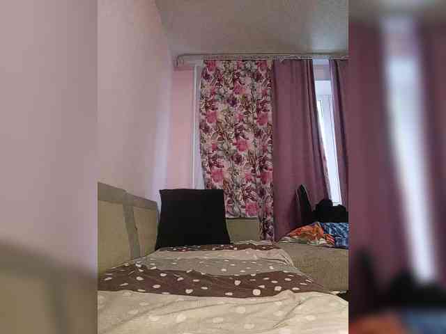 Horny-Lina Horny-Lina