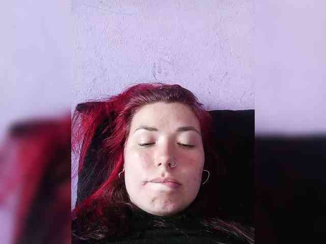 Horny-Lina webcam