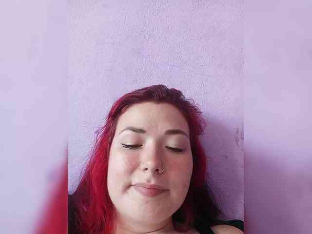 Horny-Lina webcam