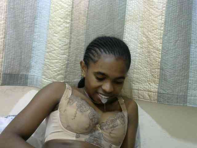 princessAria webcam