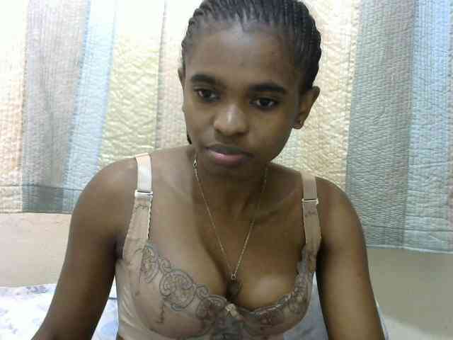 princessAria webcam