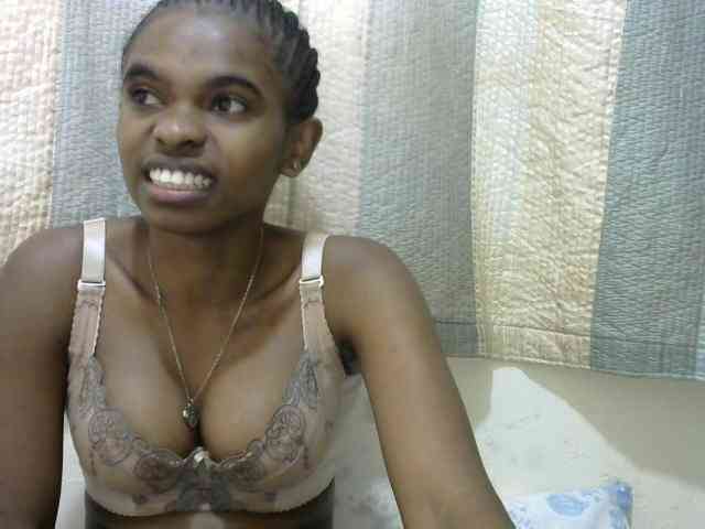 princessAria webcam