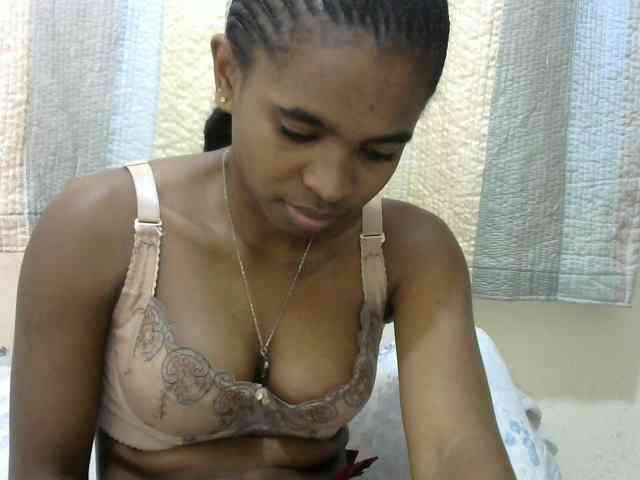 princessAria webcam