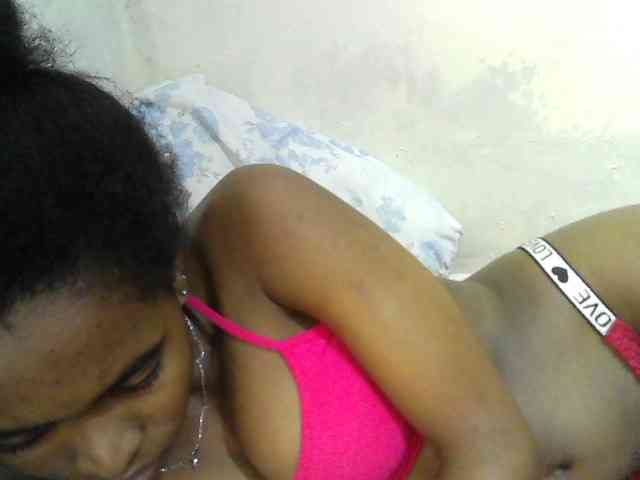 princessAria webcam