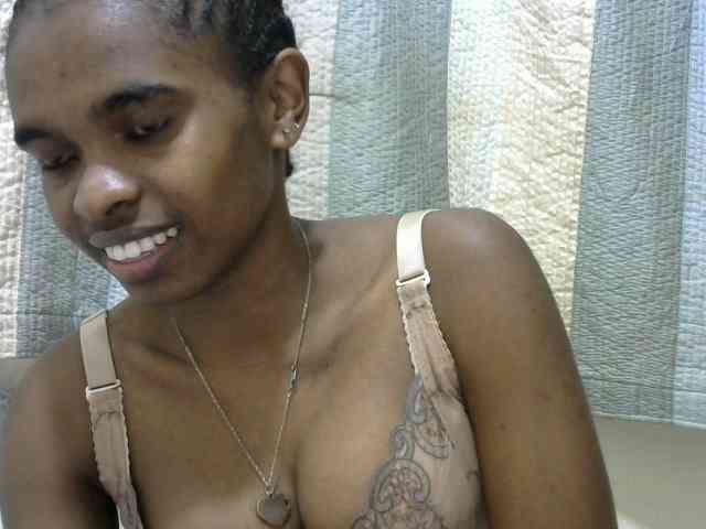 princessAria webcam
