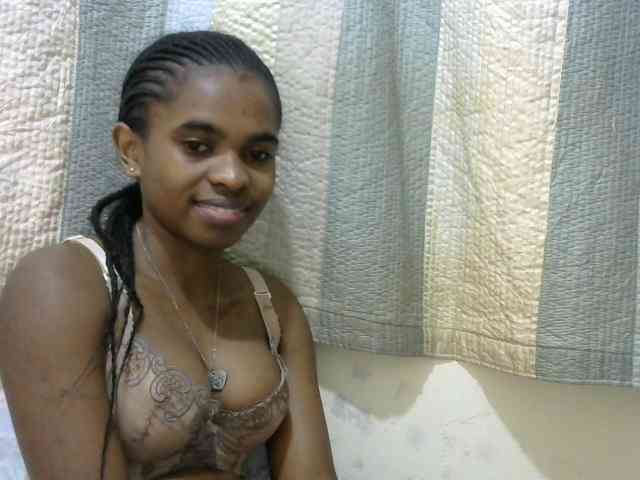 princessAria webcam