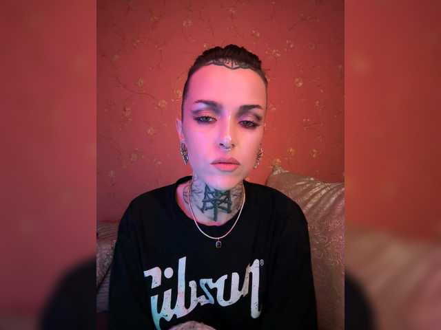 Haermit's BongaCams show and profile