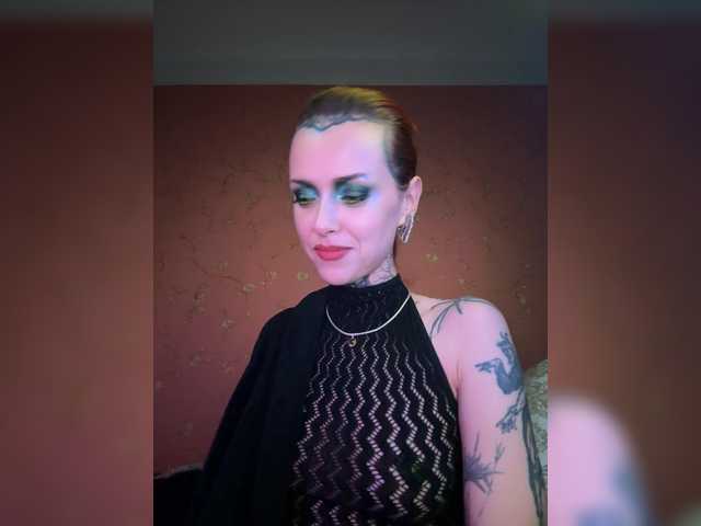 Haermit's BongaCams show and profile