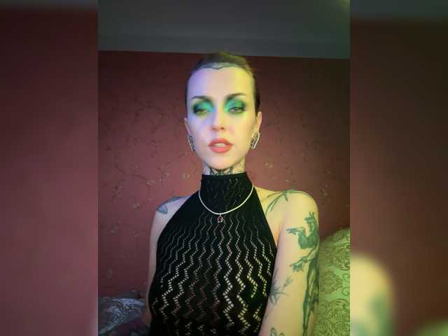 Haermit's BongaCams show and profile