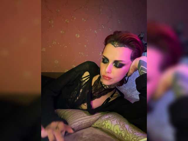 Haermit's BongaCams show and profile