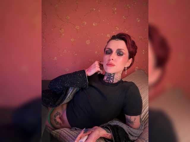 Haermit's BongaCams show and profile