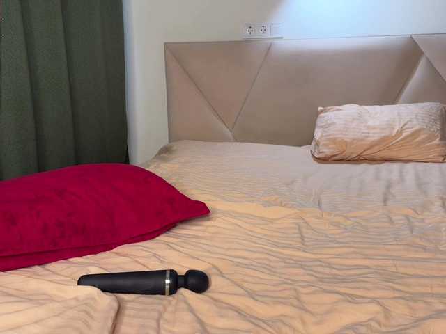 LolaTeaseX from BongaCams is Freechat