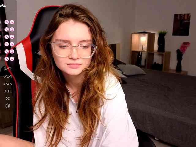 live amateur chat SonyaGlen