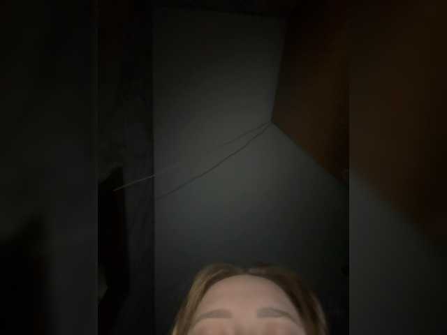 Krnnklvn0's BongaCams show and profile