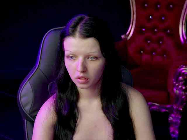 NaughtyAnna webcam