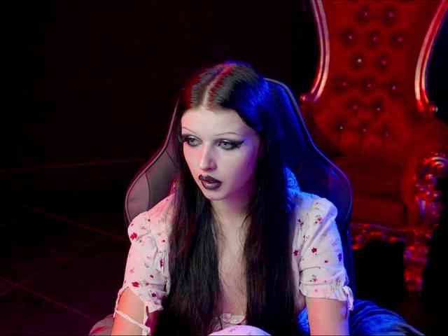 NaughtyAnna webcam