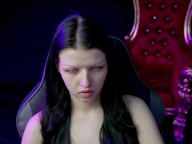 NaughtyAnna webcam