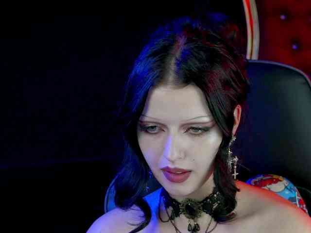 NaughtyAnna webcam