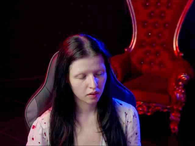 NaughtyAnna webcam