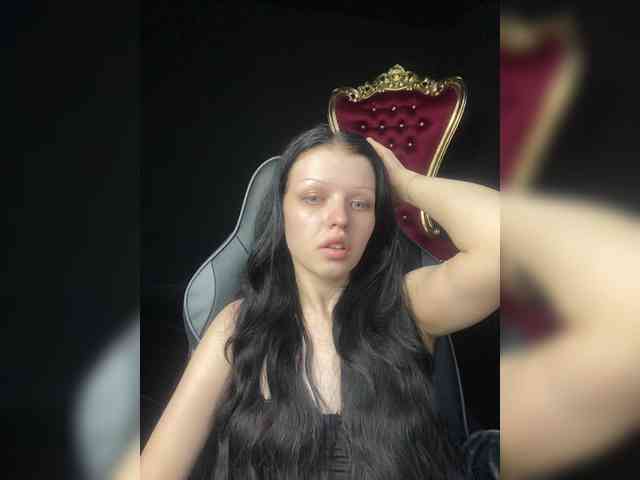 NaughtyAnna webcam