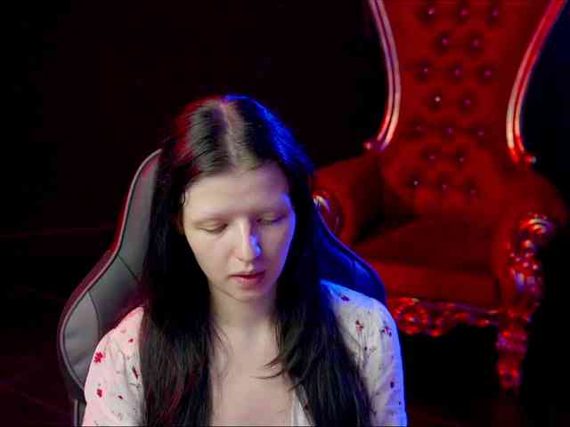 NaughtyAnna webcam