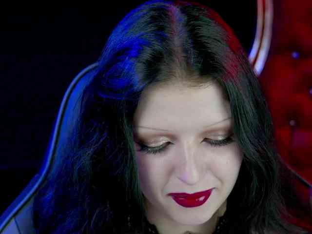 NaughtyAnna