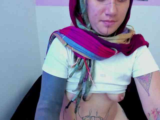 Agness06 webcam