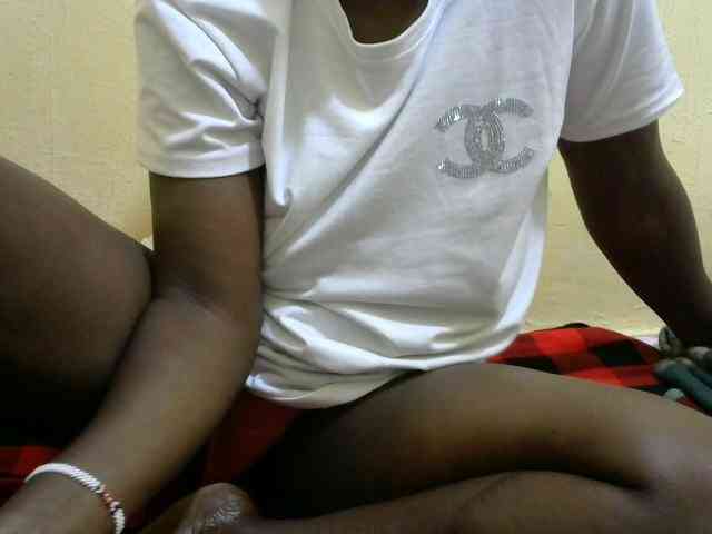 Sweetmella webcam