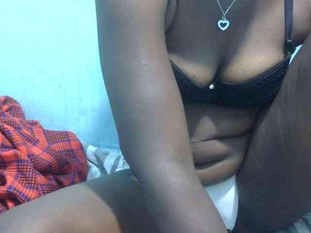 Sweetmella webcam