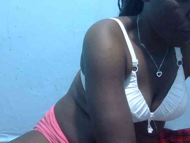 Sweetmella webcam