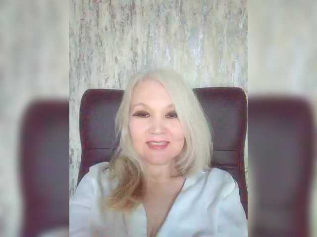 fghzeya's BongaCams show and profile