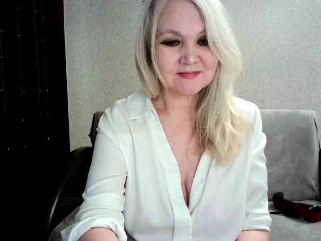 fghzeya Live Webcam on BongaCams