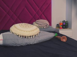 Aliyv Porn Show