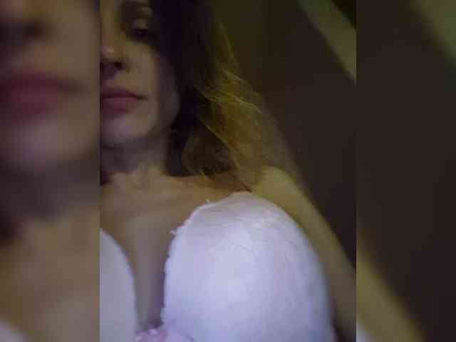 -Princess-Kitana- webcam