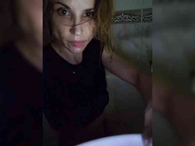 -Princess-Kitana- webcam