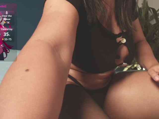 Angelique-sky webcam