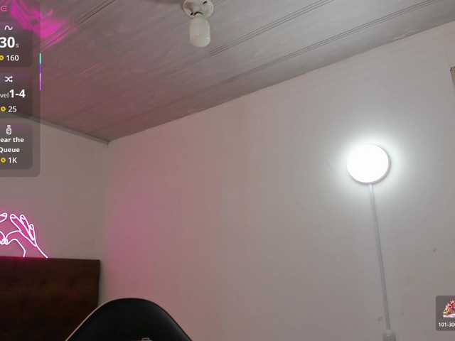 Palmerfox-tay on BongaCams and RICams