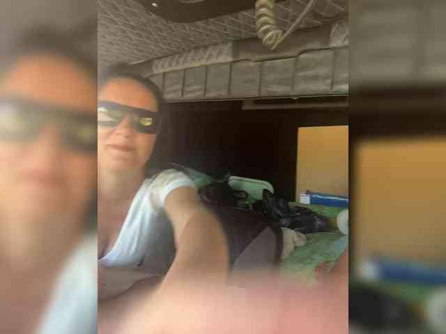 OlegOlga webcam